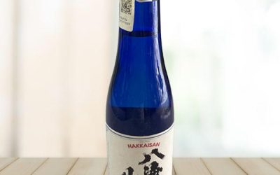 Hakkaisan Tokunbetsu Junmai Sake 300ml